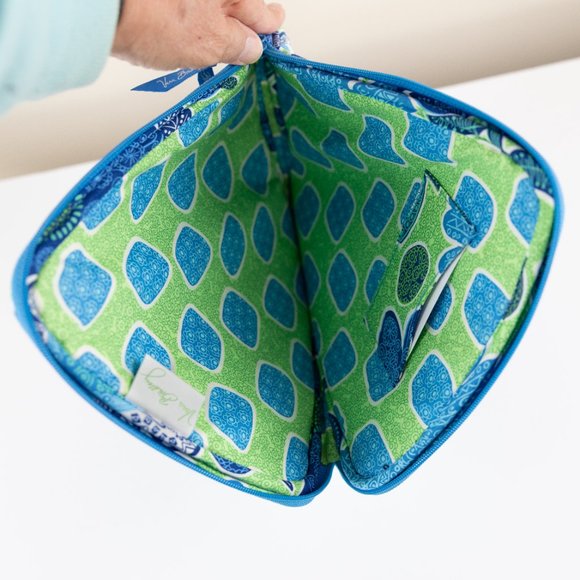 Vera Bradley Doodle Daisy tablet sleeve - Picture 5 of 8